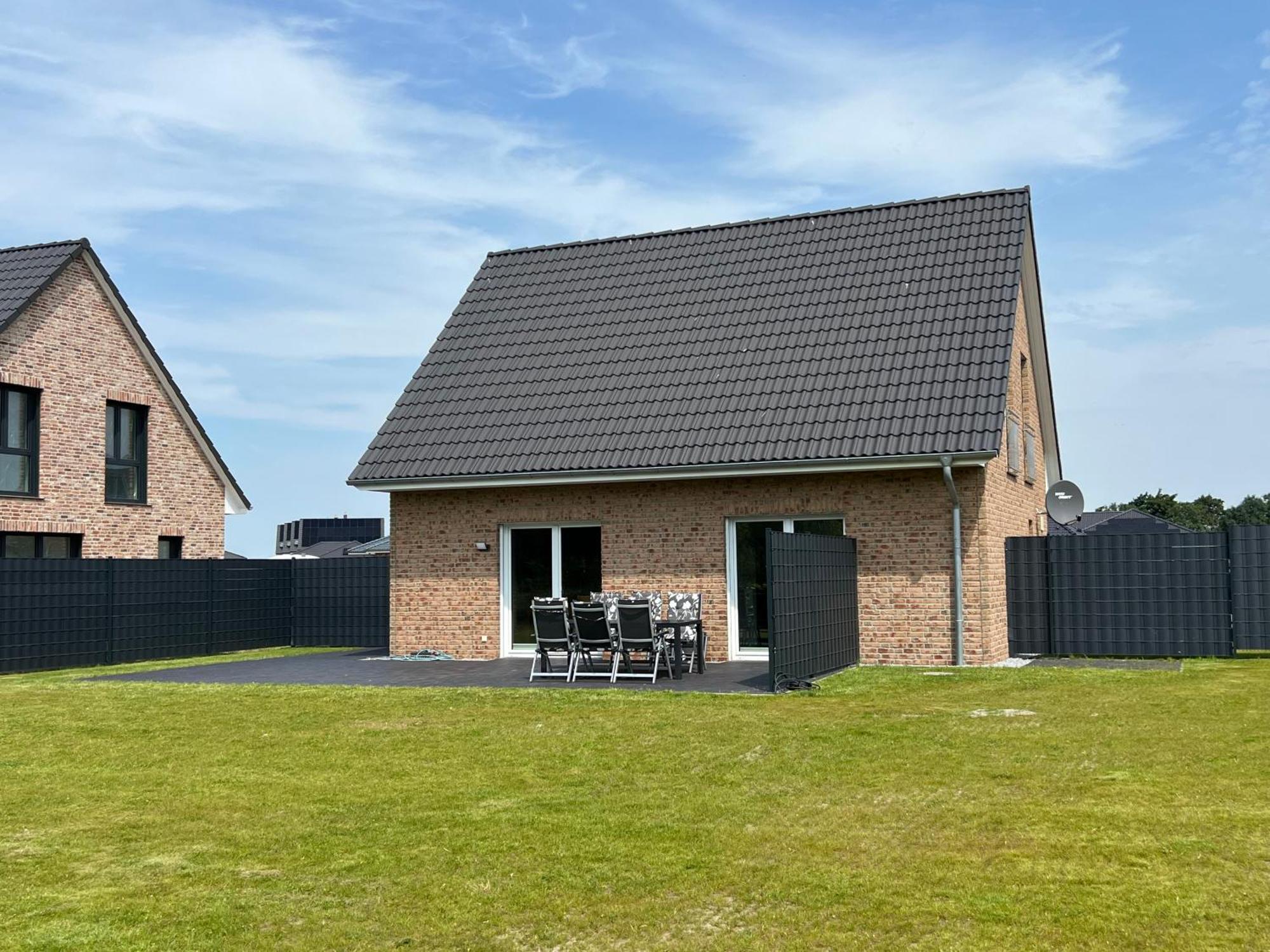 Ferienhaus Enjoy Busum Exterior photo